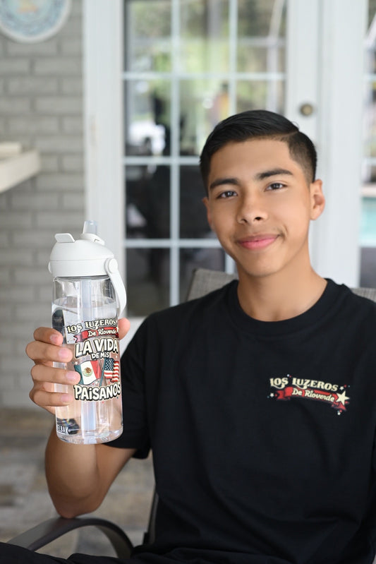 "La Vida De Mis Paisanos" Flip straw water bottle